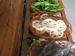 -阿婆情腊排骨火锅(金虹路店)