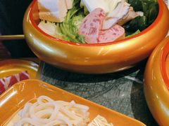 -牛New寿喜烧(曹路花园城店)