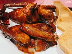 红烧沙田大乳鸽-誉八仙酒楼(静安大悦城店)