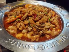 -胖哥俩肉蟹煲(湖滨银泰in77店)