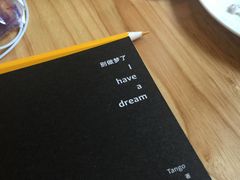 -猫的天空之城概念书店(杭州南宋御街店)