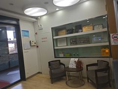-雅悦齿科(顾村公园店)