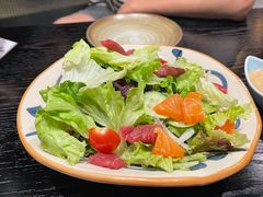 色拉-玄白·炭烤活鳗(上海首店)