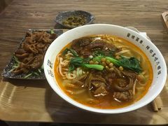 -每碗面馆(新鸿安大厦店)