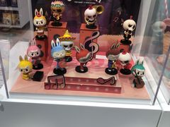 -泡泡玛特POPMART(蓝色港湾店)