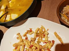 -耶里夏丽·新疆菜·28年喀什老馆(田林东路店)