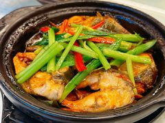 土豪巴浪杂鱼煲-东江海鲜大排档·潮汕菜·砂锅粥