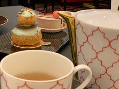 -Salon de The de Joel Robuchon(外滩18号店)