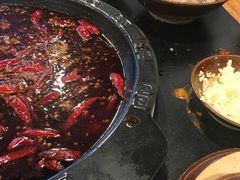 -虎贲三拖八老火锅(洋人街店)