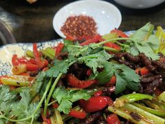 -乐山食古香跷脚牛肉
