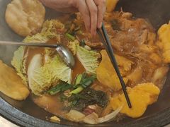 -鲁员外地锅鸡地锅鱼(古墩路店)