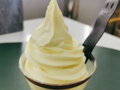 招牌猫王榴莲冰淇淋-猫王榴莲世家(三里屯SOHO商场店)