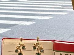 -LADY FAFA(巨鹿路陕西南路路口店)