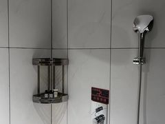 -BUFF电竞酒店(成都春熙路太古里店)