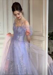 -衣贝姿婚纱礼服馆