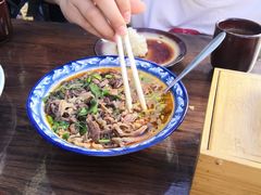 -白老大羊杂碎稍麦