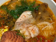 小锅米线-SHAN山(前滩太古里店)