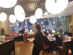 大堂-柒园·三十年创意杭帮菜(龙湖滨江天街店)