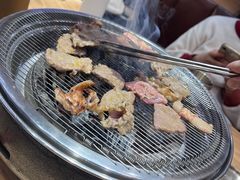 -青瓦餐厅·生鱼片·韩园烤肉(西塔店)