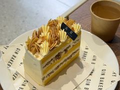 -沁屋面包店(人民东路店)