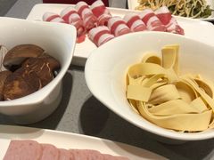 -海底捞火锅(凯德广场店)