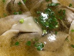 特制酒香鲜肉大馄饨-逸桂禾面馆