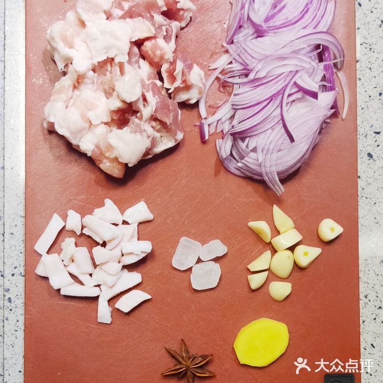 新手卤肉饭制作攻略:4步上手,连吃3碗!