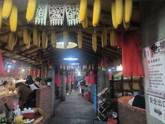 -鱼窝棚柴火铁锅炖(富山屯店)