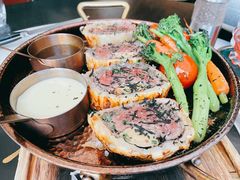 斯普汇惠灵顿牛排-斯普汇生蚝牛排馆(中骏世界城店)