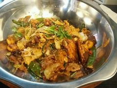 -愉肴麻辣香锅(中北镇店)