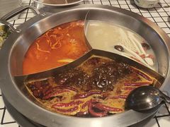-山悦里 山野·鲜火锅(罗斯福广场店)