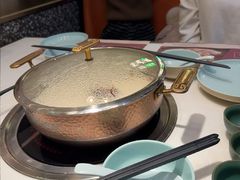 -洪氏嗨捞·猪肚鸡火锅(阳光天地店)