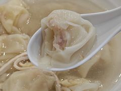 -老西白点心店