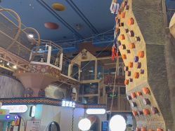 -卡通尼·Safari非洲探索乐园·生日会(金桥国际商业广场店)