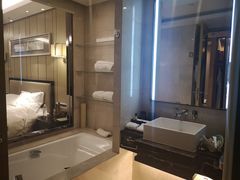 -无锡新湖铂尔曼大酒店