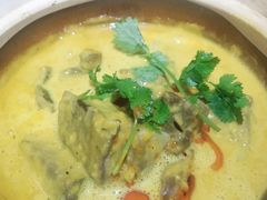 咖喱牛楠煲-绿柠食堂(北外滩店)