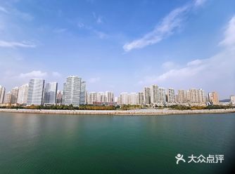 首先呢，大连到烟台的航班️很多，价格适中，如果赶时间