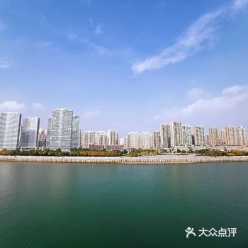 首先呢,大连到烟台的航班️很多,价格适中,如果赶时间