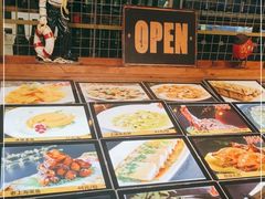 -宝燕海货工场(长江国际店)