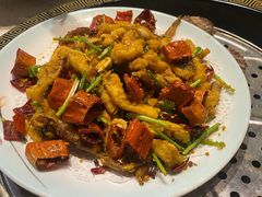 -巧克力渔家.小船海鲜胶东菜(万平口店)