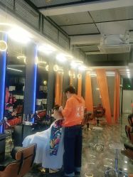 点击看大图 -BUTY HAIR 比帝专业烫染店
