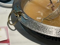 -左庭右院鲜牛肉火锅(金山万达店)