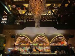 -Mogul Eatery·大亨餐酒馆