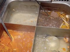 -海底捞火锅鲜切牛肉主题店(长寿路店)