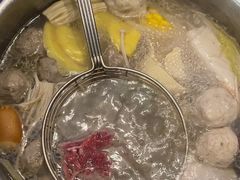 -牛满溢·自助潮汕鲜牛肉火锅(龙汇路店)
