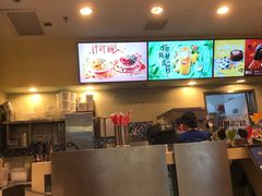 -DQ·蛋糕·冰淇淋(浦江欢乐颂店)