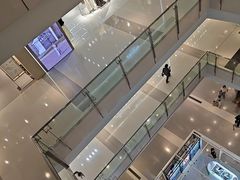 -上海来福士广场