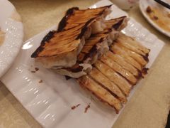皮皮虾锅贴-奥华餐厅·老张记(台基厂店)