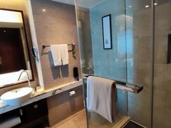 -上海龙之梦万丽酒店