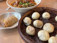 -佬钱湾仔(衣裳街店)